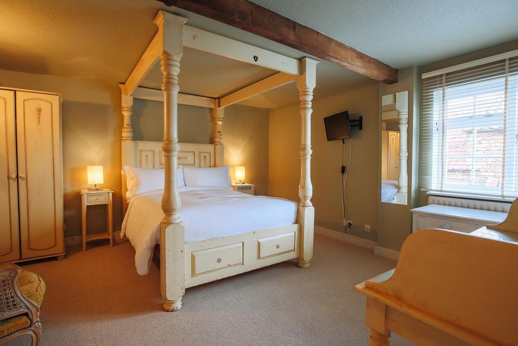 サースク Fantinos Bed & Breakfast エクステリア 写真