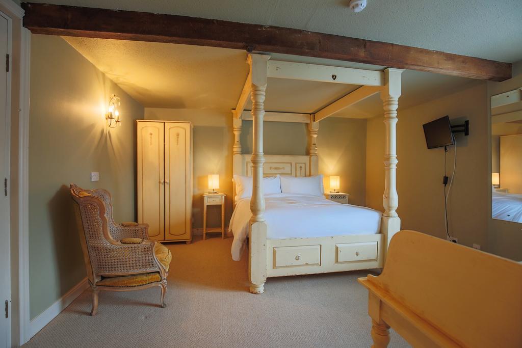 サースク Fantinos Bed & Breakfast エクステリア 写真