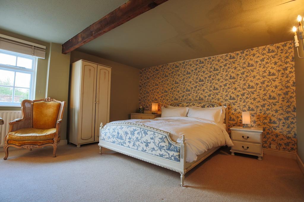 サースク Fantinos Bed & Breakfast エクステリア 写真