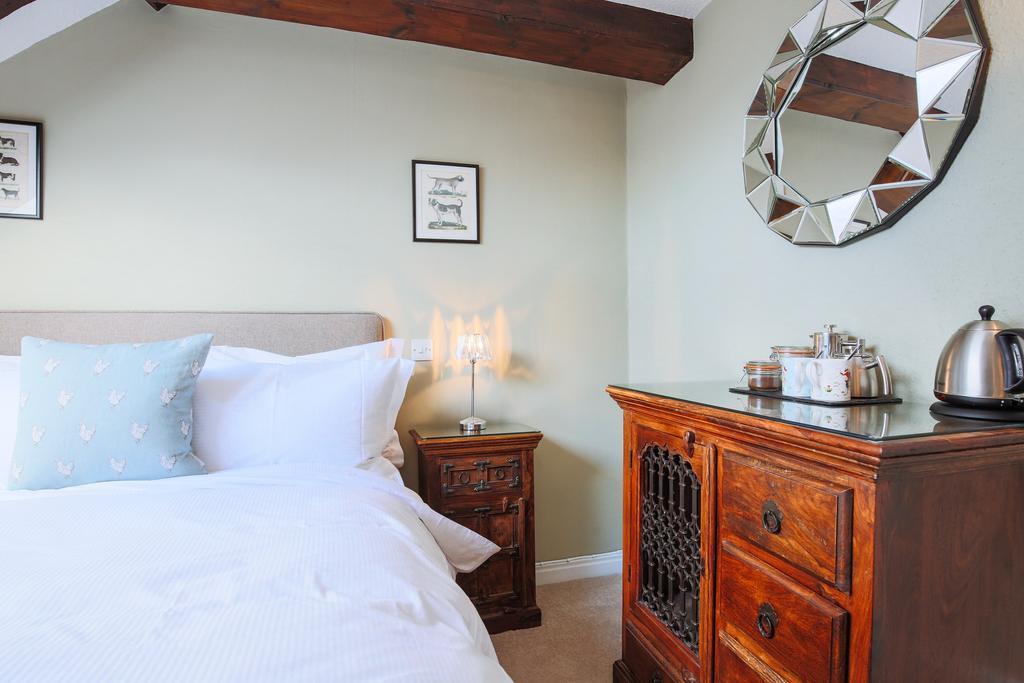 サースク Fantinos Bed & Breakfast エクステリア 写真