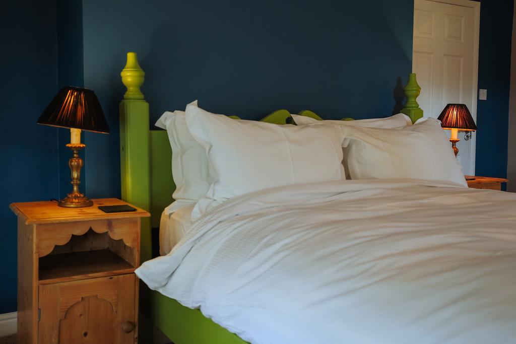 サースク Fantinos Bed & Breakfast エクステリア 写真