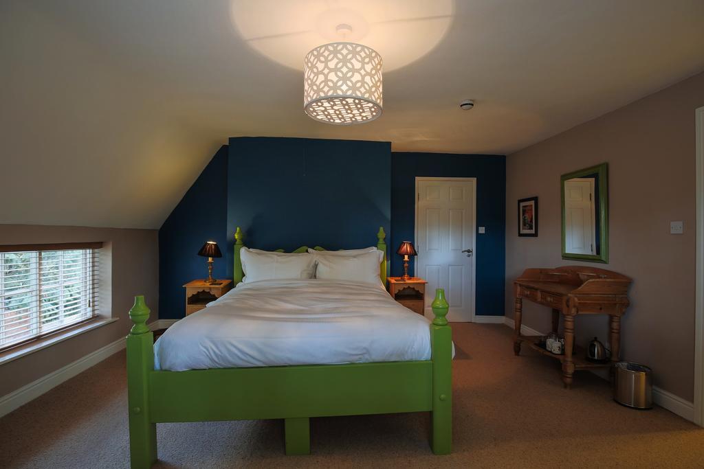 サースク Fantinos Bed & Breakfast エクステリア 写真