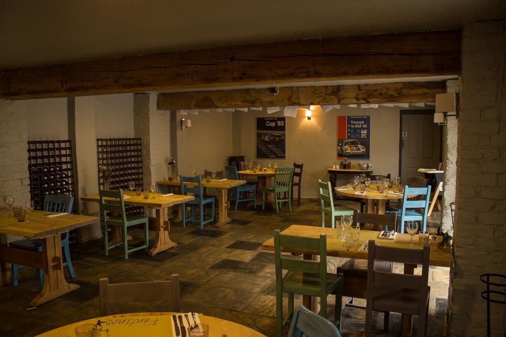 サースク Fantinos Bed & Breakfast エクステリア 写真